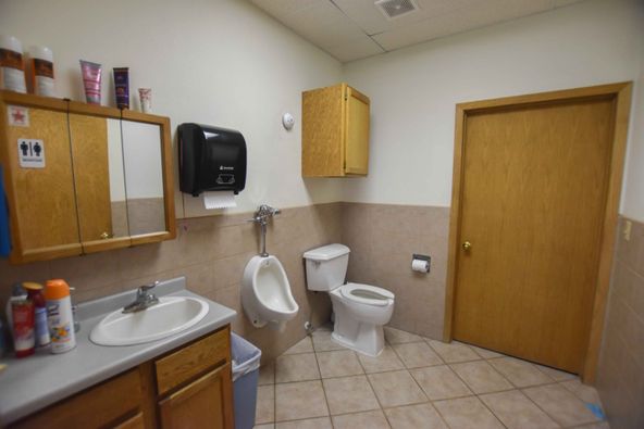 5201 N Washington St, Grand Forks, ND 58203